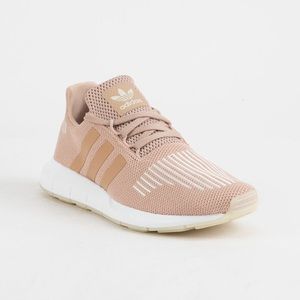 Adidas Swift Run Ash Pearl